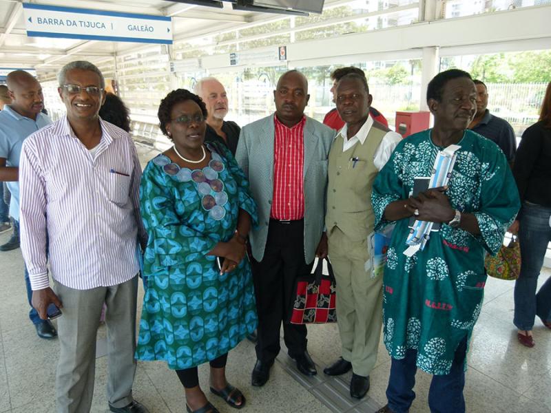 Delegates visit the Rio BRT operations centre