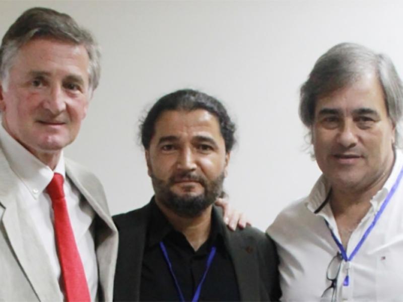 Orhan Akman (c), with UNI general secretary Philip Jennings (l) and Rubén Cortina, president, UNI Americas