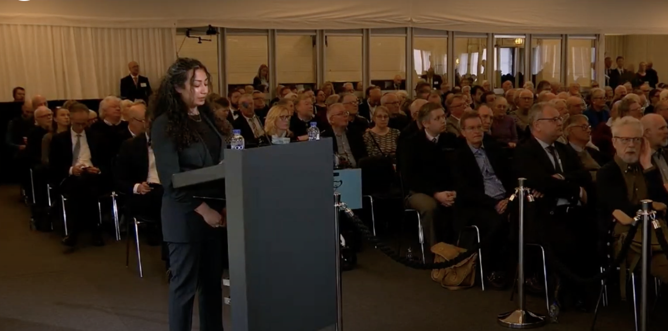 Kulsoom Jafri addresses Maersk shareholders at the company’s 2022 AGM in Copenhagen on behalf of the ITF and its union affiliates