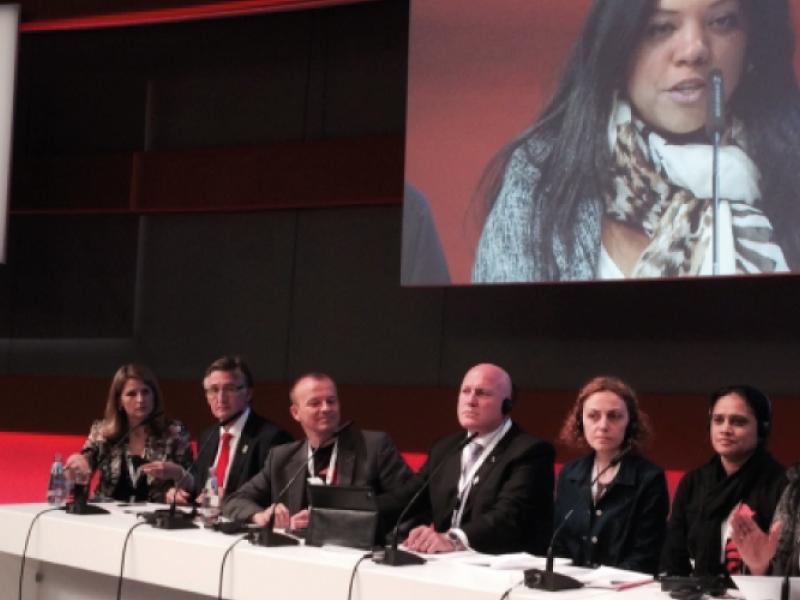 Steve Cotton and Goknur Mars at the ITUC congress 