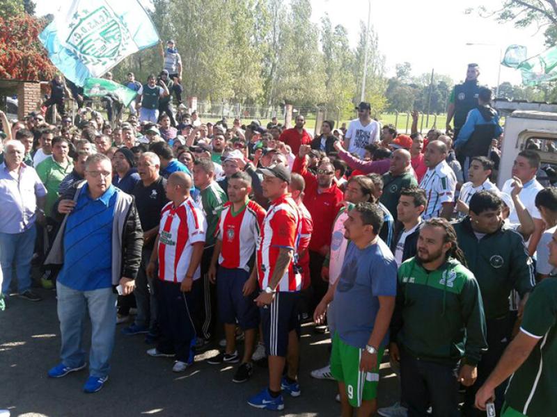 Protests against Gate Gourmet in Buenos Aires, 2016