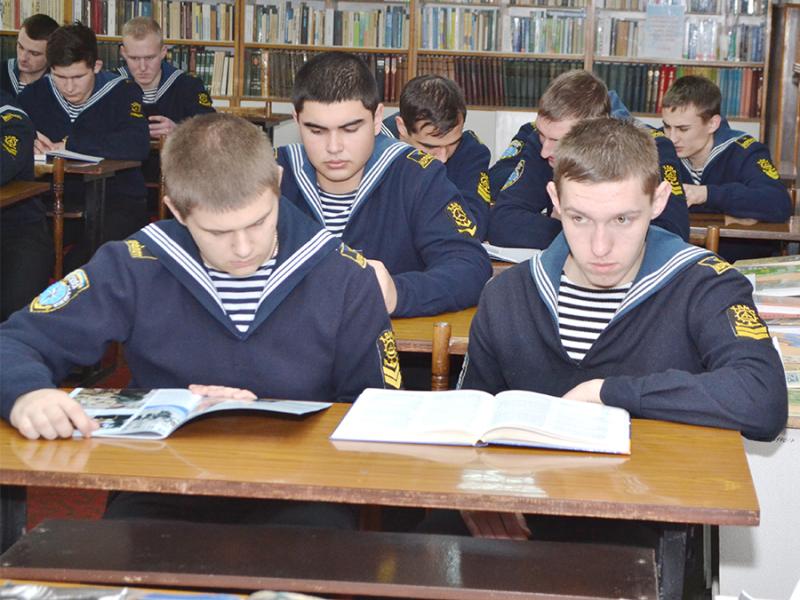 Cadets studying the groundbreaking HIV/AIDS prevention module, Ukraine