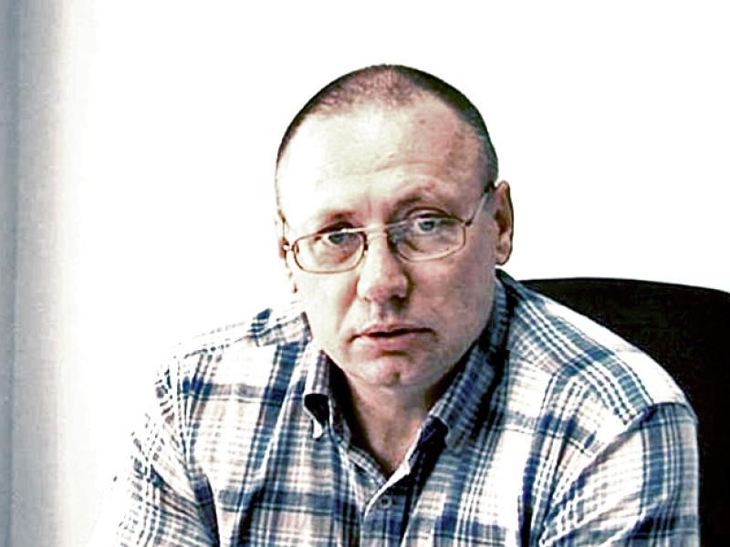 Imprisoned union leader Leonid Tikhonov